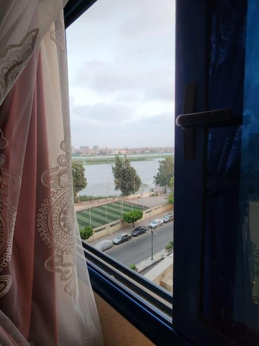 Apartment Luxury 2bh With Full Nile View Cairo