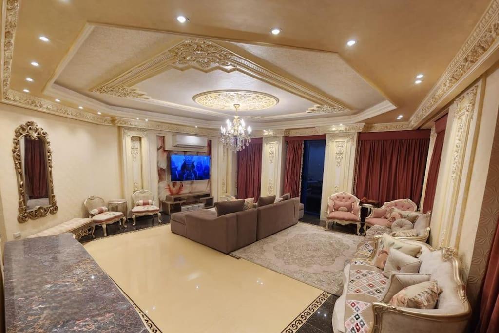 Apartment Luxury 2bh With Full Nile View Cairo