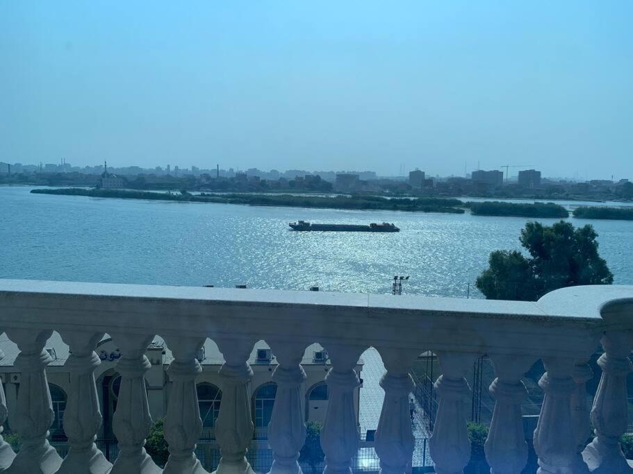 Luxury 2bh With Full Nile View Cairo